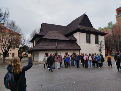 27f7de87-537a-47c8-8491-91ccc7ec0b91