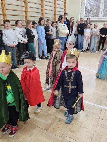 cc19c210-0a06-4eb1-8018-fbfe21c8f694