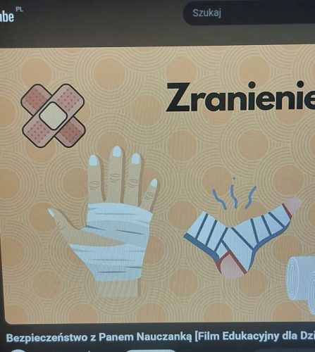 Zerowka-uczy-sie-udzielania-pierwszej-pomocy-1