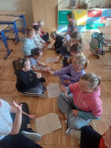 klasa-3-wykorzystuje-matematyke-w-praktyce-4