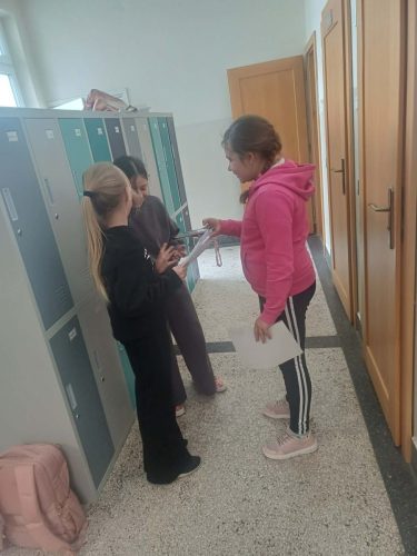 9f16c647-96c5-4984-9520-93c7a2125ab9